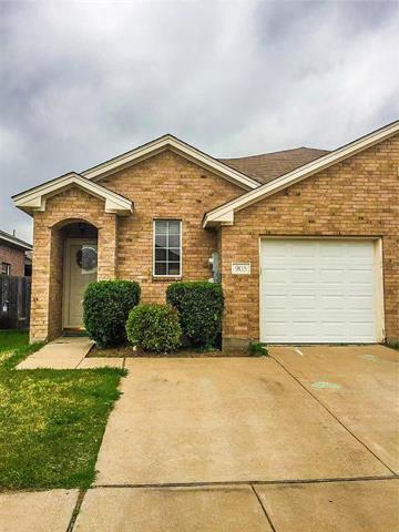 905 Walnut St in Burleson, TX - Building Photo - Building Photo