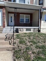 2647 S 68th St in Philadelphia, PA - Building Photo