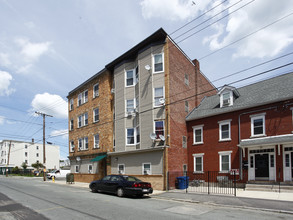 71-73 Newbury St in Lawrence, MA - Building Photo - Building Photo