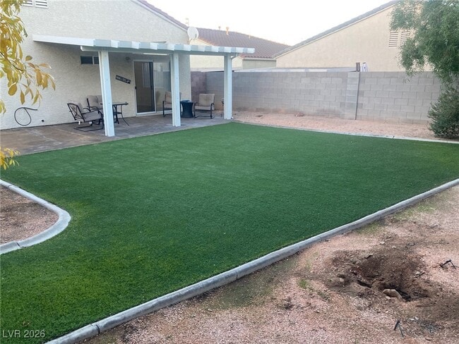 122 Cam Francisco in Henderson, NV - Building Photo - Building Photo