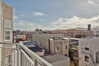 566 S Van Ness Ave in San Francisco, CA - Building Photo - Building Photo