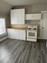 829 W Franklin St in Appleton, WI - Building Photo