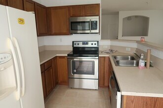 3030 Laurel Ridge Cir in Riviera Beach, FL - Building Photo - Building Photo