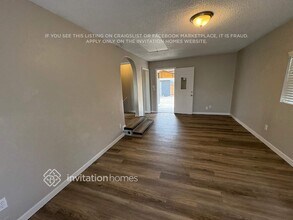 10870 Larry Dr in Northglenn, CO - Building Photo - Building Photo