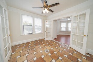 4056 Piedmont Ave in Oakland, CA - Building Photo