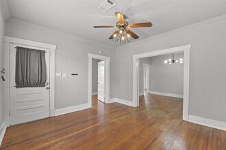 3912 Bering St in Houston, TX - Building Photo - Building Photo