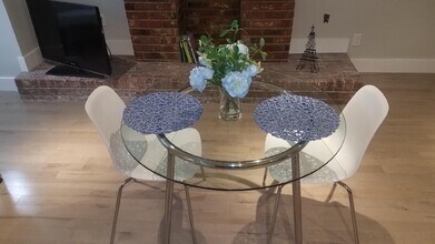 41 Q St NW, Unit B in Washington, DC - Building Photo - Building Photo