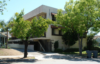 602 W California Ave in Glendale, CA - Building Photo - Building Photo