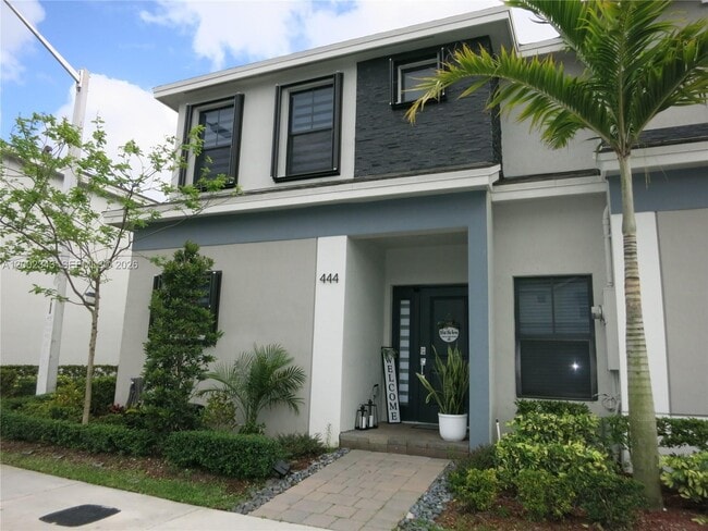 444 NE 1st St in Florida City, FL - Building Photo - Building Photo