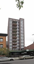 480 Humboldt Street in Brooklyn, NY - Building Photo