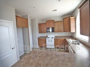 8759 W Washington St in Tolleson, AZ - Building Photo - Building Photo