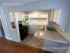 208 Edgeworth St in High Point, NC - Building Photo - Building Photo