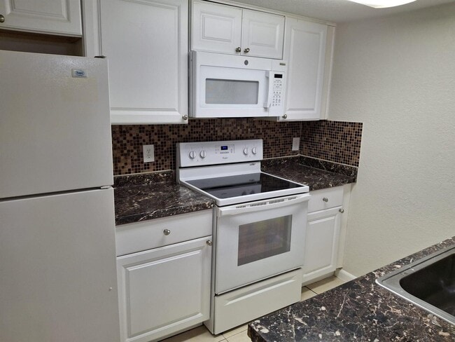 3238 Coral Lake Ln, Unit 3238 in Coral Springs, FL - Building Photo - Building Photo