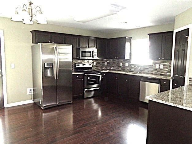 5729 Brookfield Pointe Dr in Charlotte, NC - Building Photo - Building Photo