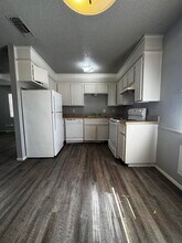 6113 37th St in Lubbock, TX - Building Photo - Building Photo
