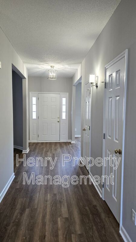 612 Park York Ln in Cary, NC - Building Photo - Building Photo