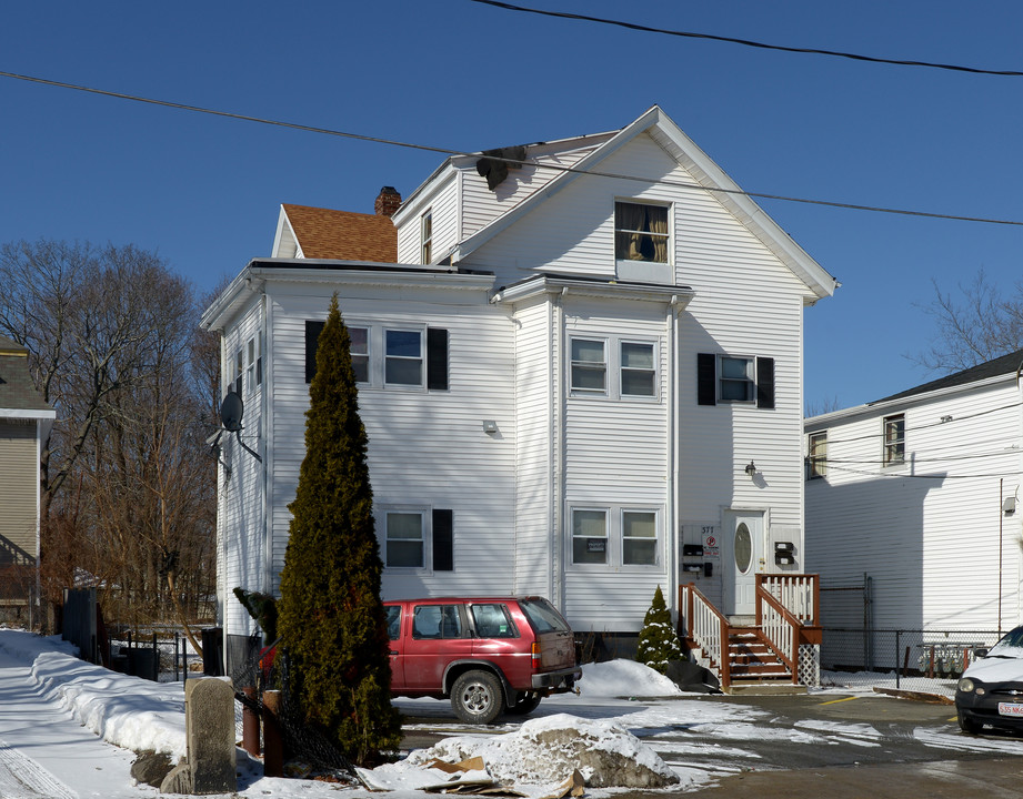 377 Main St in Brockton, MA - Building Photo