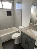 1234 N Edgemont St in Los Angeles, CA - Building Photo