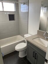 1234 N Edgemont St in Los Angeles, CA - Building Photo - Building Photo