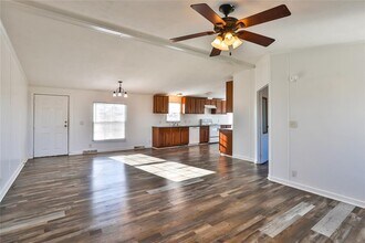 172 Kid Ranch Ln in San Marcos, TX - Building Photo - Building Photo