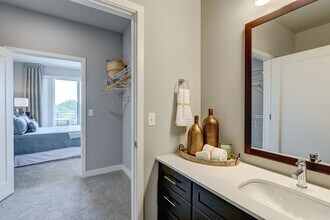 20West in Mount Prospect, IL - Building Photo - Building Photo