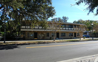 22nd Street Suites in St. Petersburg, FL - Foto de edificio - Building Photo