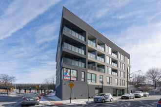 2735 E 13th St in Brooklyn, NY - Building Photo - Primary Photo