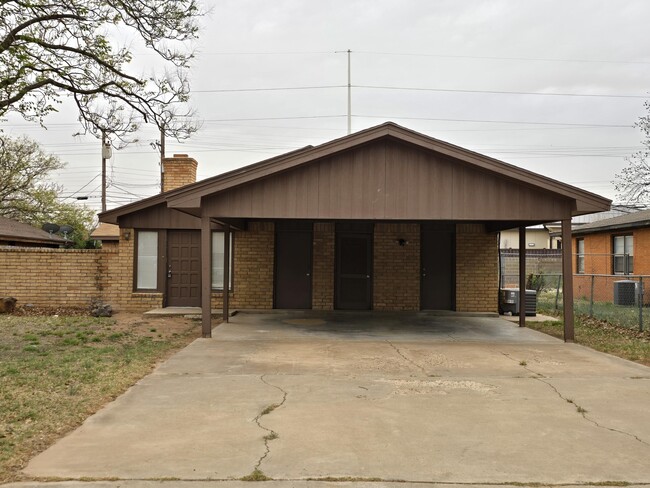 property at 2211 33rd St