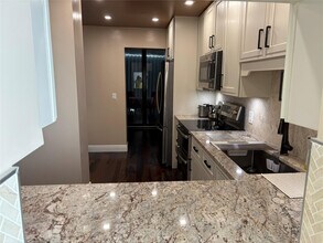 1401 S Ocean Blvd in Pompano Beach, FL - Building Photo - Building Photo