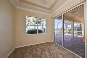 1007 Emerald Dunes Dr in Sun City Center, FL - Building Photo - Building Photo