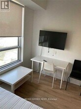 1800 Simcoe St N in Oshawa, ON - Building Photo - Building Photo