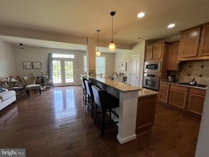 42626 Offenham Terrace in Chantilly, VA - Building Photo - Building Photo
