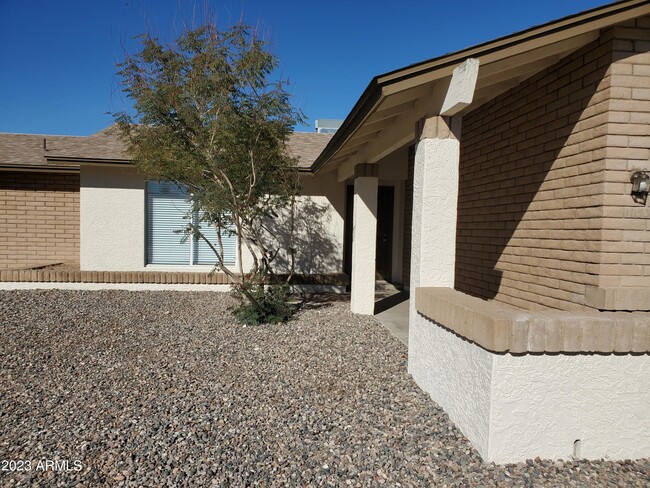 10534 W Diana Ave in Peoria, AZ - Building Photo - Building Photo