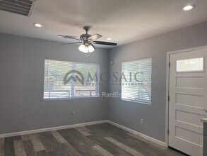 257 E Oakland St in Chandler, AZ - Building Photo - Building Photo