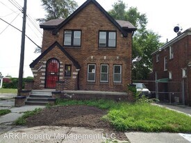 15896 Monte Vista St