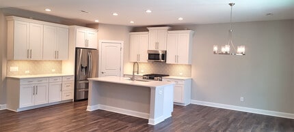 1123 Fieldstone Rd in Mooresville, NC - Foto de edificio - Building Photo