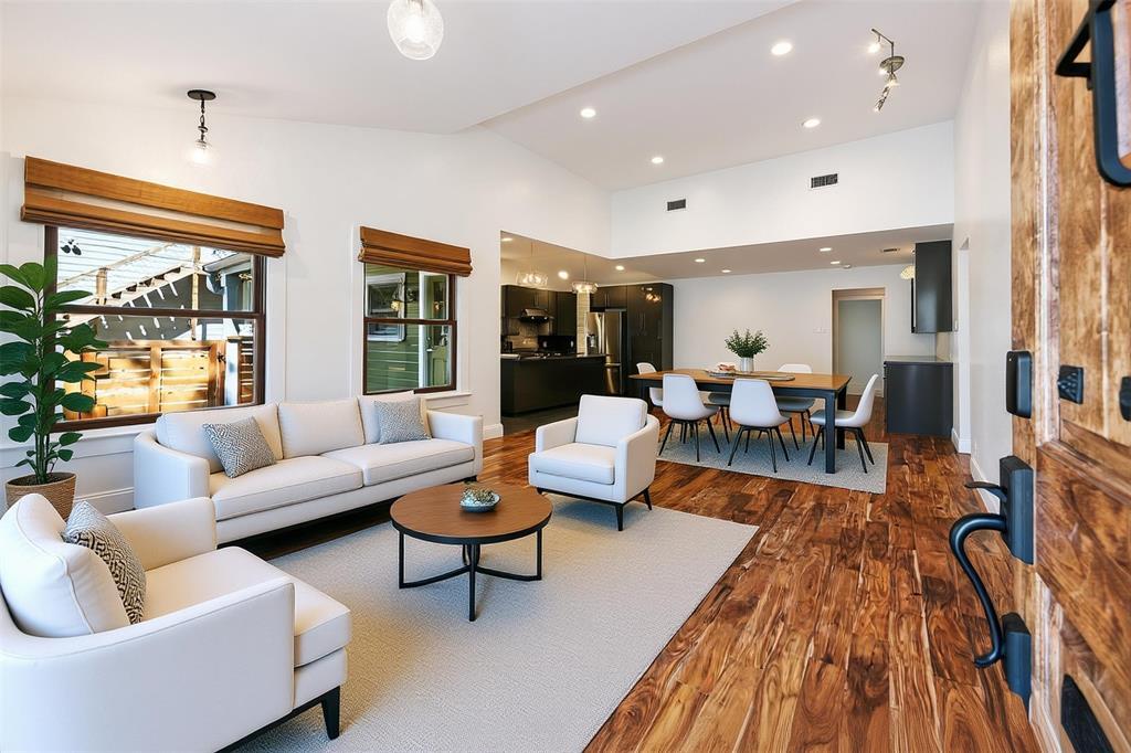 1106 Fairmount Ave in Austin, TX - Building Photo