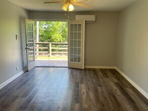 3103 Yost Blvd in Pearland, TX - Building Photo - Building Photo