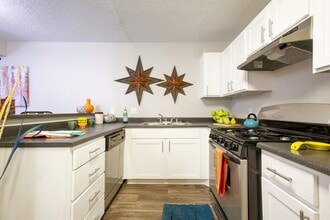 Villas de la Terraza in Albuquerque, NM - Building Photo - Building Photo