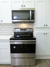 2071 Southampton Rd in Jacksonville, FL - Building Photo - Building Photo