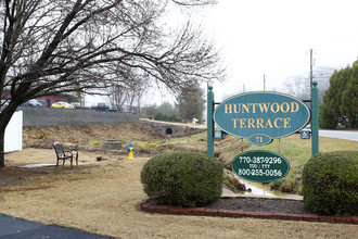 Huntwood Terrace in Cartersville, GA - Building Photo - Building Photo