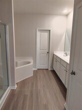 3114 Freeboard Dr in Santa Fe, TX - Building Photo - Building Photo