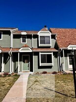 806 London Green Way in Colorado Springs, CO - Building Photo