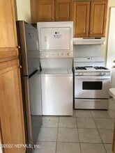 2357 Park St, Unit 3210 in Jacksonville, FL - Foto de edificio - Building Photo