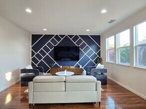 17045 Mimosa Dr in Morgan Hill, CA - Building Photo - Building Photo