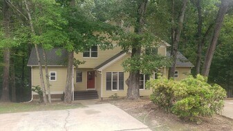 112 Mallard Ct in Chapel Hill, NC - Building Photo