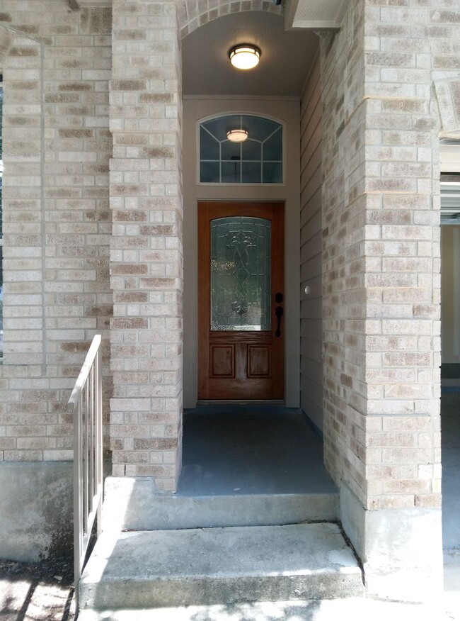 property at 505 San Jacinto Dr