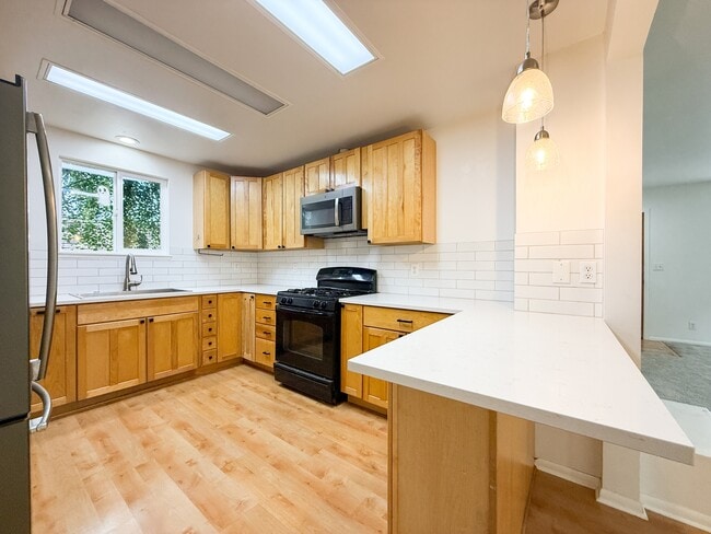 property at 5521 Brooklyn Ave NE