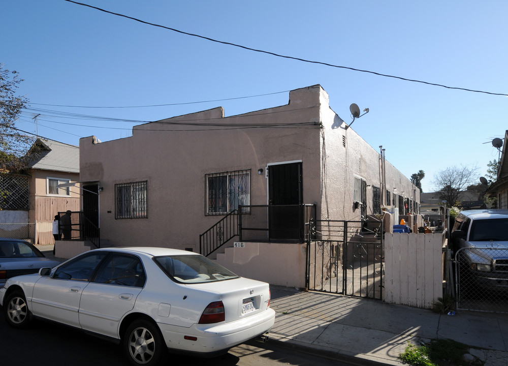 414-416 Camulos St in Los Angeles, CA - Building Photo