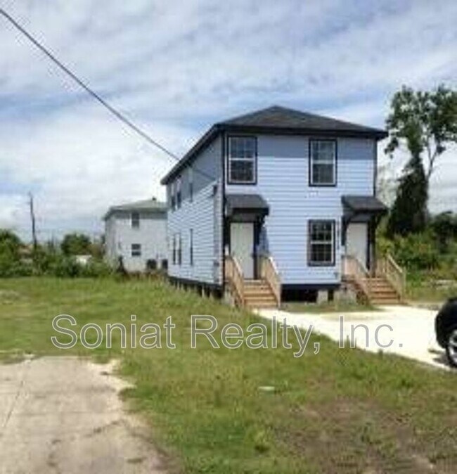 2012 Alabo St in New Orleans, LA - Building Photo - Building Photo